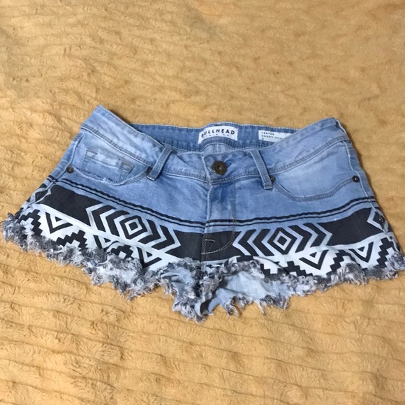 jean shorts - Picture 1 of 3